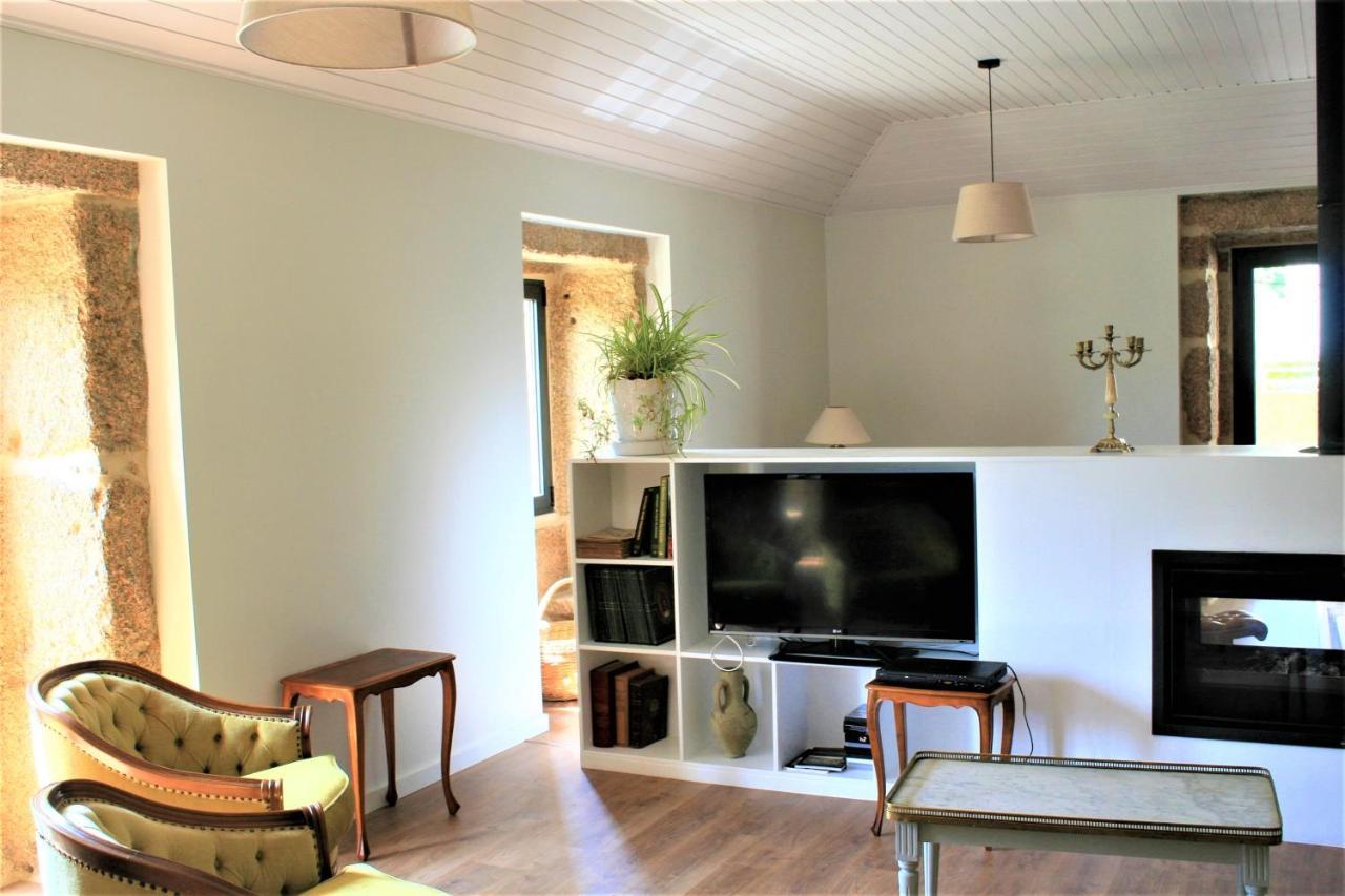 Quinta Da Roda Hotel - Conforto E Tranquilidade No Geres Cela  ภายนอก รูปภาพ